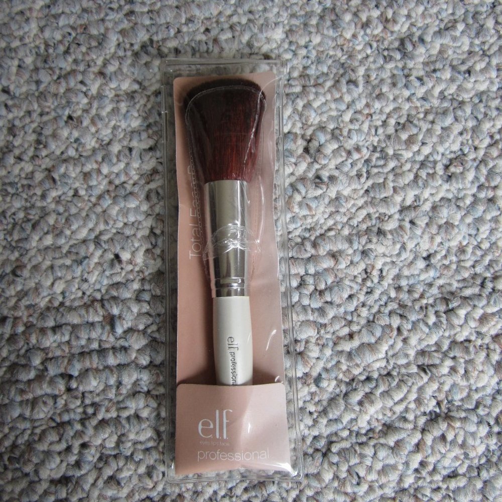 elf Total Face Brush